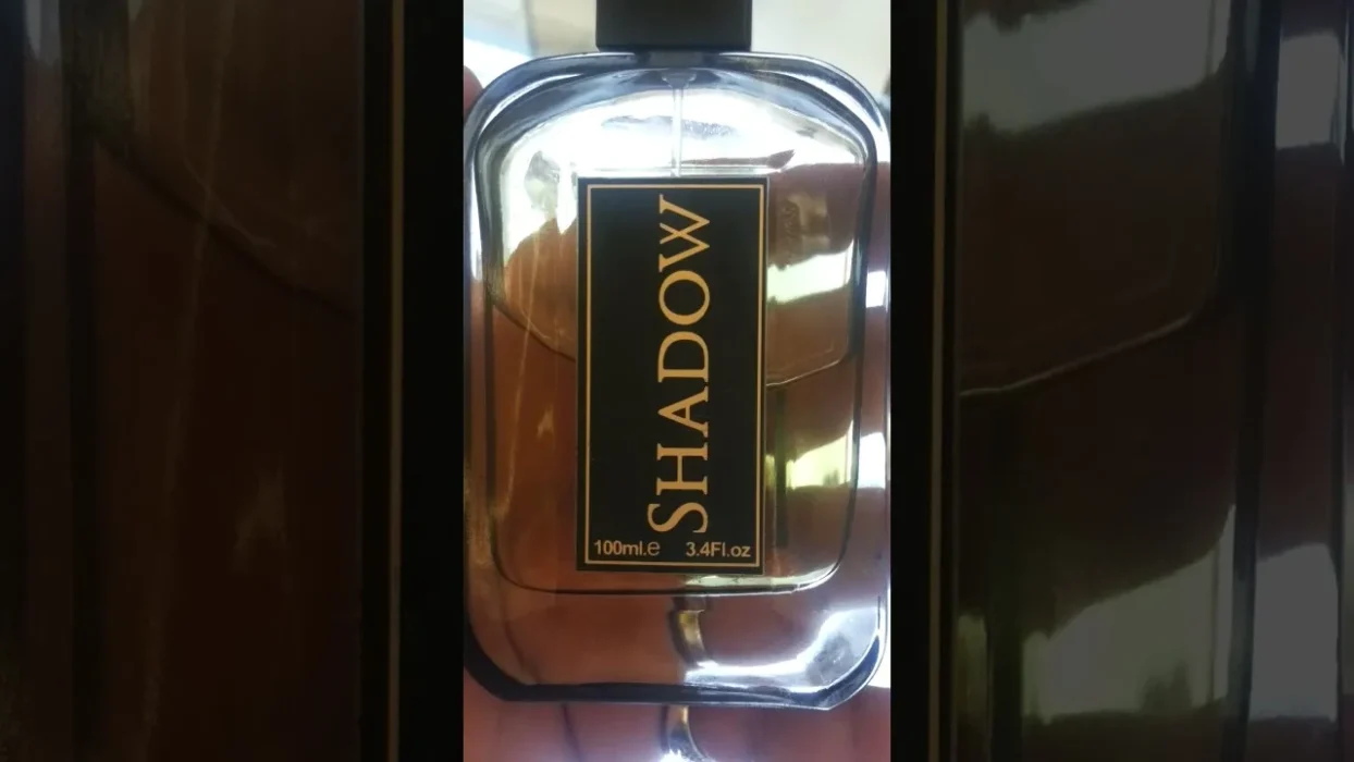 مين جربت عطر شادو من غناتي مين جربت عطر شادو من غناتي