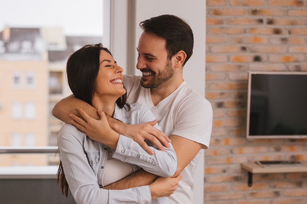 كيف تجعلين زوجك يعشقك ويعشق جسدك طرق مجربة