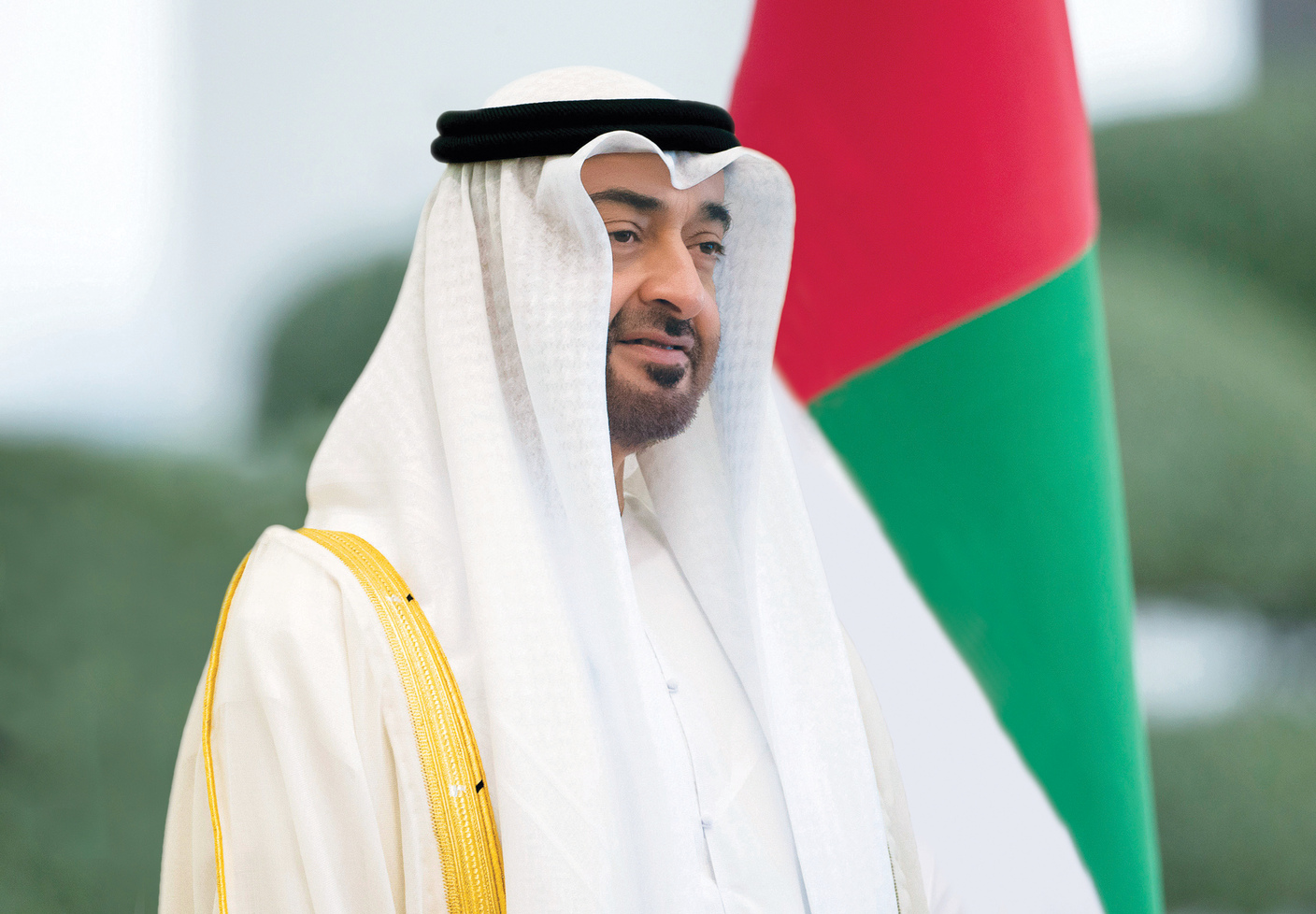 طريقة طلب مالية مساعدة من الشيخ محمد بن زايد
