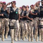 لتمشيط الشعر المجعد.. أفضل وصفة طبيعية لفرد الشعر المجعد بمكونات منزلية