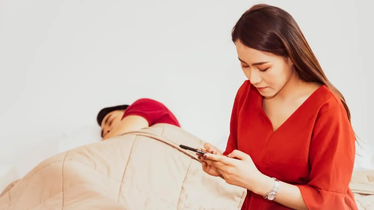 تفسير حلم خيانة الزوجة لزوجها لابن سيرين