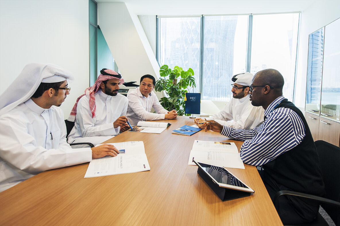 كم راتب ماجستير ادارة اعمال في السعودية 2023