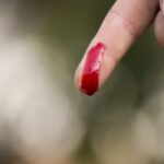 حلمت أن بنتي ينزل منها دم تفسير ابن سيرين