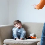 تفسير حلم شخص يضربني بيده