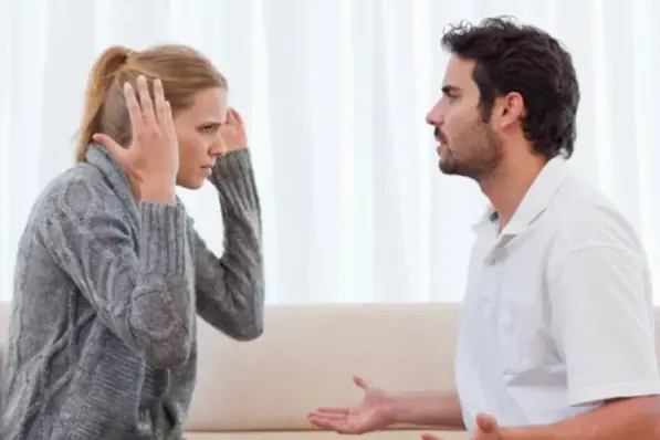 كرهت زوجي بسبب كذبه ماذا افعل؟