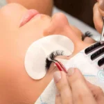 تركيب رموش لمدة 6 شهور حكمها والاثار الجانبية واسعارها