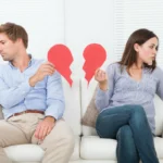 علامات نسيان الرجل لطليقته