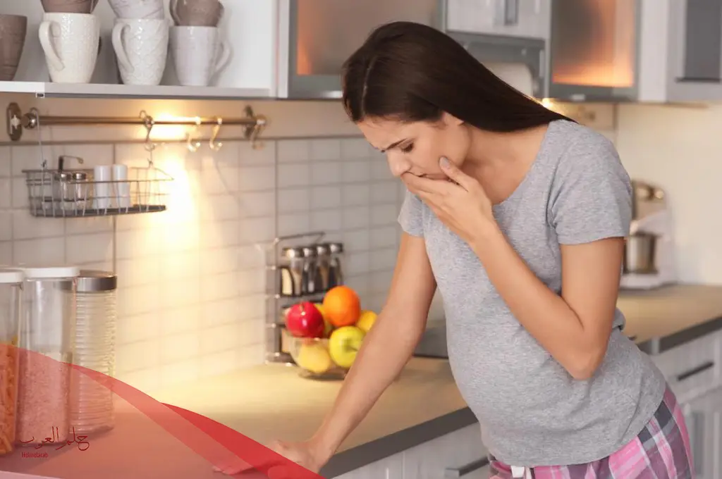 هل مرارة الفم من علامات الحمل المبكر