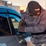 تفسير حلم سرقة سيارة ليست ملكي في المنام