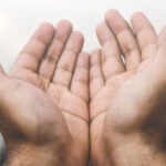 السبع آيات لجلب الرزق وتفريج الهم والكرب