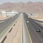 كم المسافة بين مكة وجدة بالسيارة