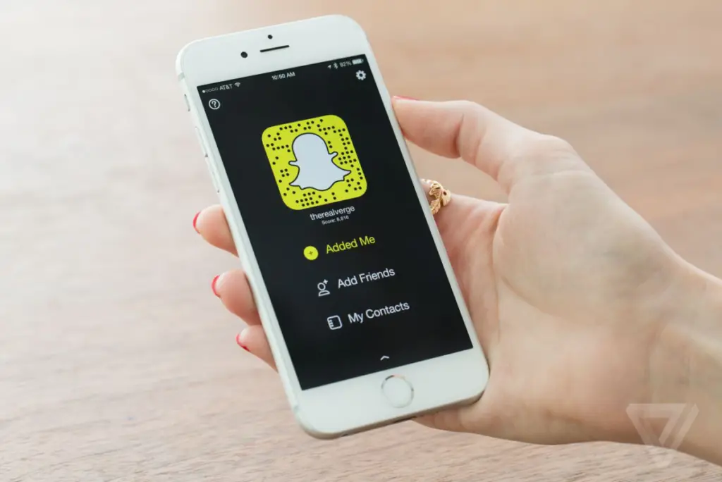 كيف تشوف سناب شخص بدون اضافه اسهل طريقة
