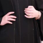 تفسير حلم ضياع العباية ولبس غيرها في المنام لابن سيرين