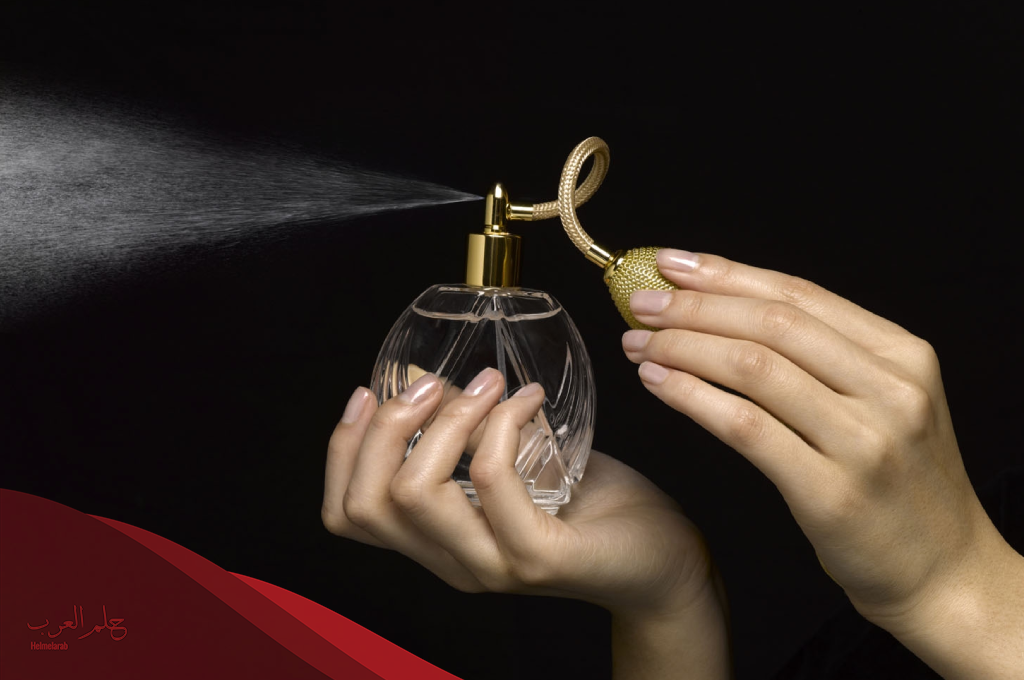 تفسير حلم رش العطر للمتزوجه لابن سيرين والعصيمي