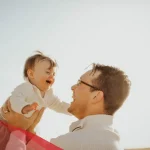 شعر عن الأب الله يطول بعمره مكتوب