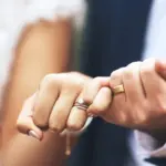 حلمت أني تزوجت زوج أختي لأشهر المفسرين