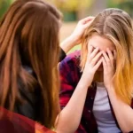 كلام لصديقتي المتضايقه .. كلام يجعل صديقتي تبتسم