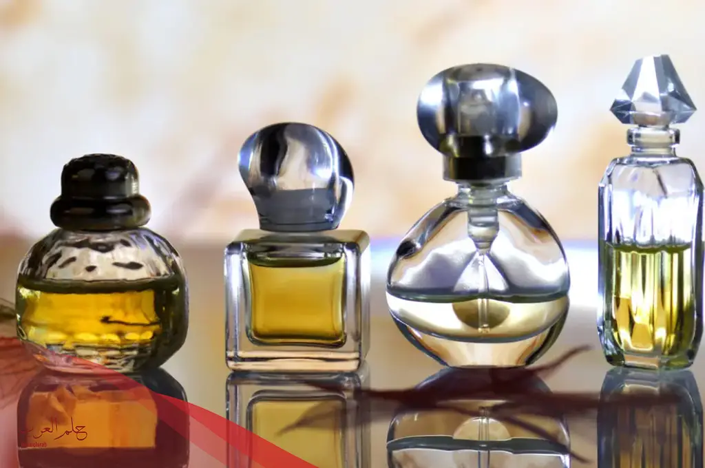 تفسير حلم إهداء العطر في المنام لابن سيرين