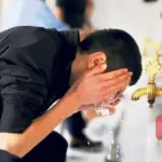 هل لمس المؤخرة ينقض الوضوء إسلام ويب