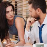 كيف الفت انتباه شخص معجبة به 5 طرق مجربه