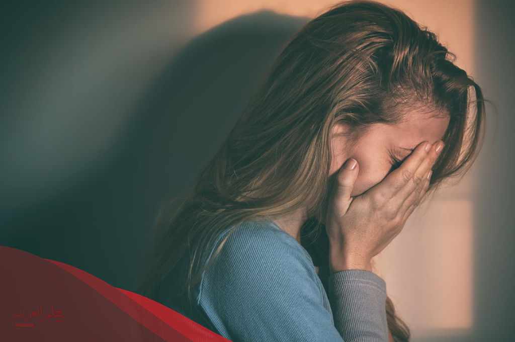 تفسير حلم شخص تحبه يبكي في المنام وأهم دلالاته لابن سيرين