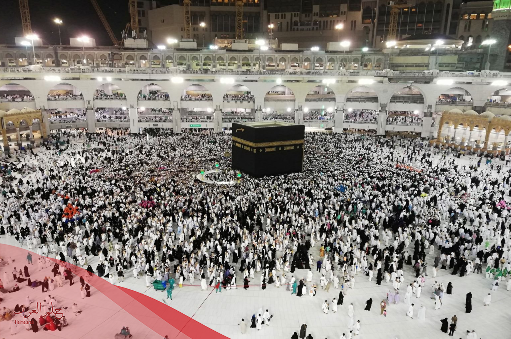 تفسير حلم الطواف حول الكعبة والدعاء لابن سيرين