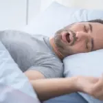ماذا يطلق على صوت النائم
