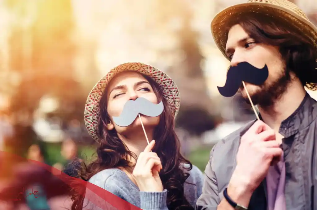 كيف تعرف ان الفتاة تحبك بمجرد سؤال بسيط