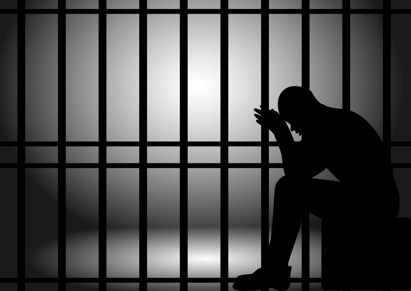 خمسة ملايين ريال والحبس عقوبة الاستيلاء على الأموال خمسة ملايين ريال والحبس عقوبة الاستيلاء على الأموال