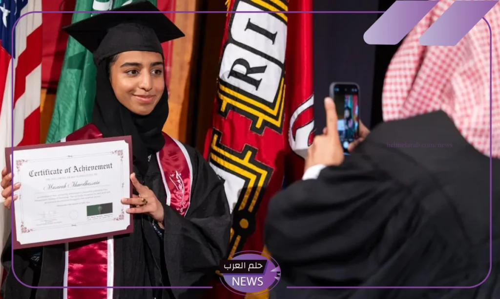 شاهد الآن.. لحظة تخرج الطلاب السعوديين من الجامعات الأمريكية شاهد الآن.. لحظة تخرج الطلاب السعوديين من الجامعات الأمريكية