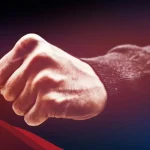 الضرب في المنام .. تفسير حلم ضرب شخص اعرفه باليد وأهم دلالاته لابن سيرين