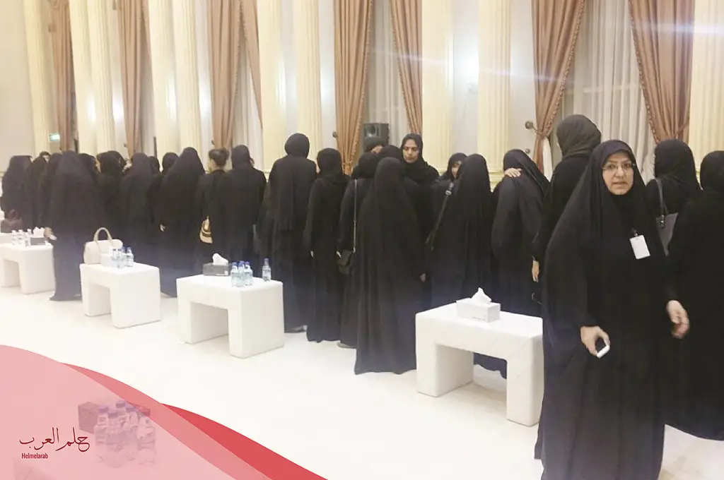 تفسير حلم العزاء في المنام لابن سيرين