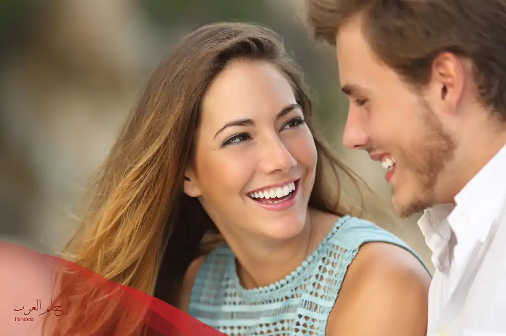 كيف تعرف ان شخص معجب بك عن طريق علم النفس
