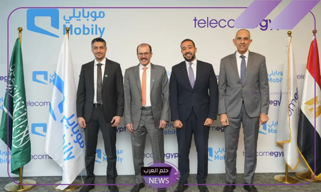 للربط بين البلدين.. المصرية للاتصالات تعلن إنزال أول كابل بحري يربط بين مصر والسعودية للربط بين البلدين.. المصرية للاتصالات تعلن إنزال أول كابل بحري يربط بين مصر والسعودية