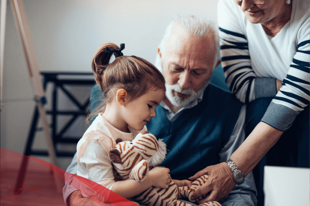عبارات جميلة لكبار السن.. حكم لاحترام كبار السن