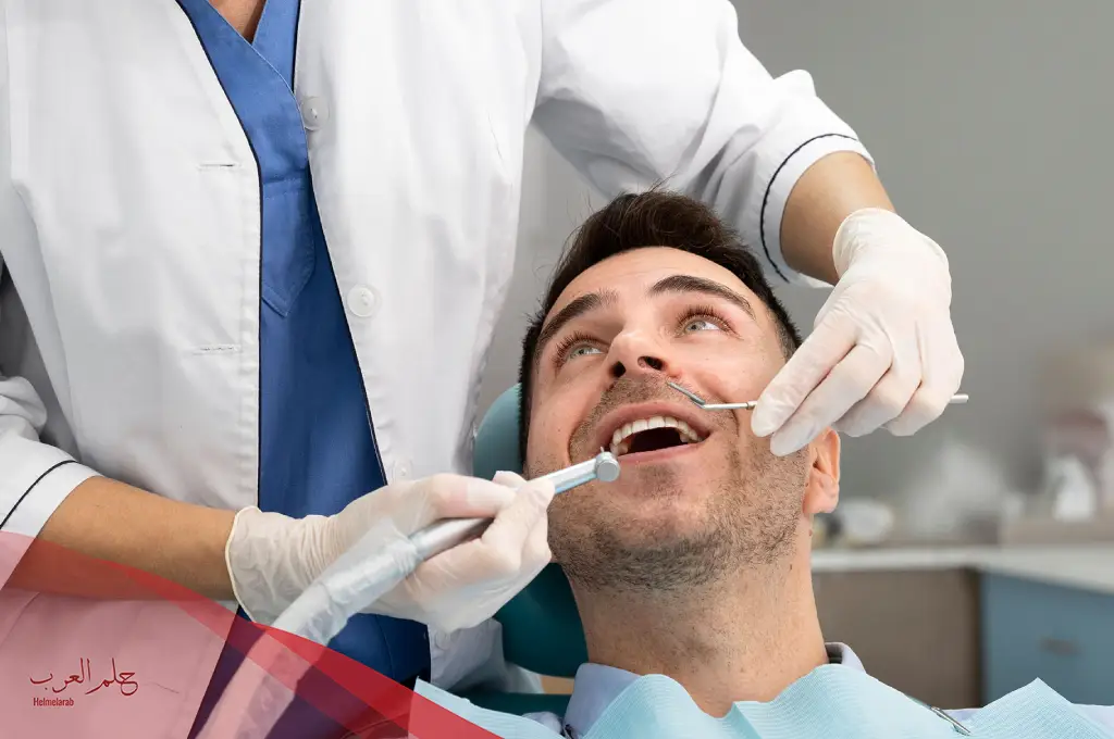 كم راتب طبيب الاسنان في القطاع الخاص مع البدلات 2024