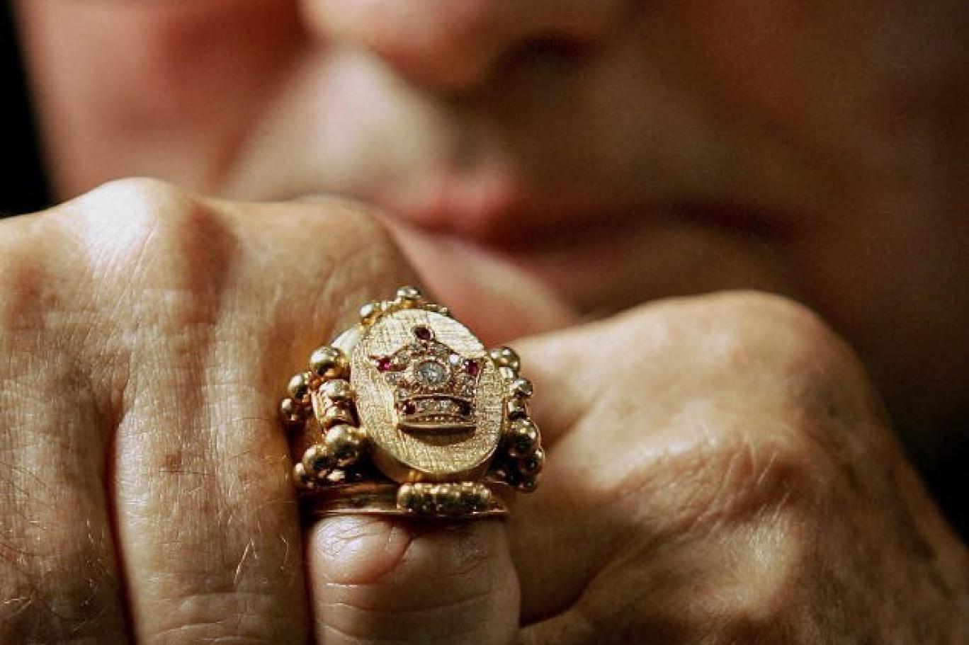 محلات بيع الذهب بالتقسيط في الرياض دليلك الشامل للشراء الآمن والمرن محلات بيع الذهب بالتقسيط في الرياض دليلك الشامل للشراء الآمن والمرن